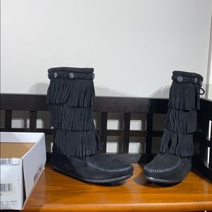Minnetonka Suede 3 layer Fringe Boots